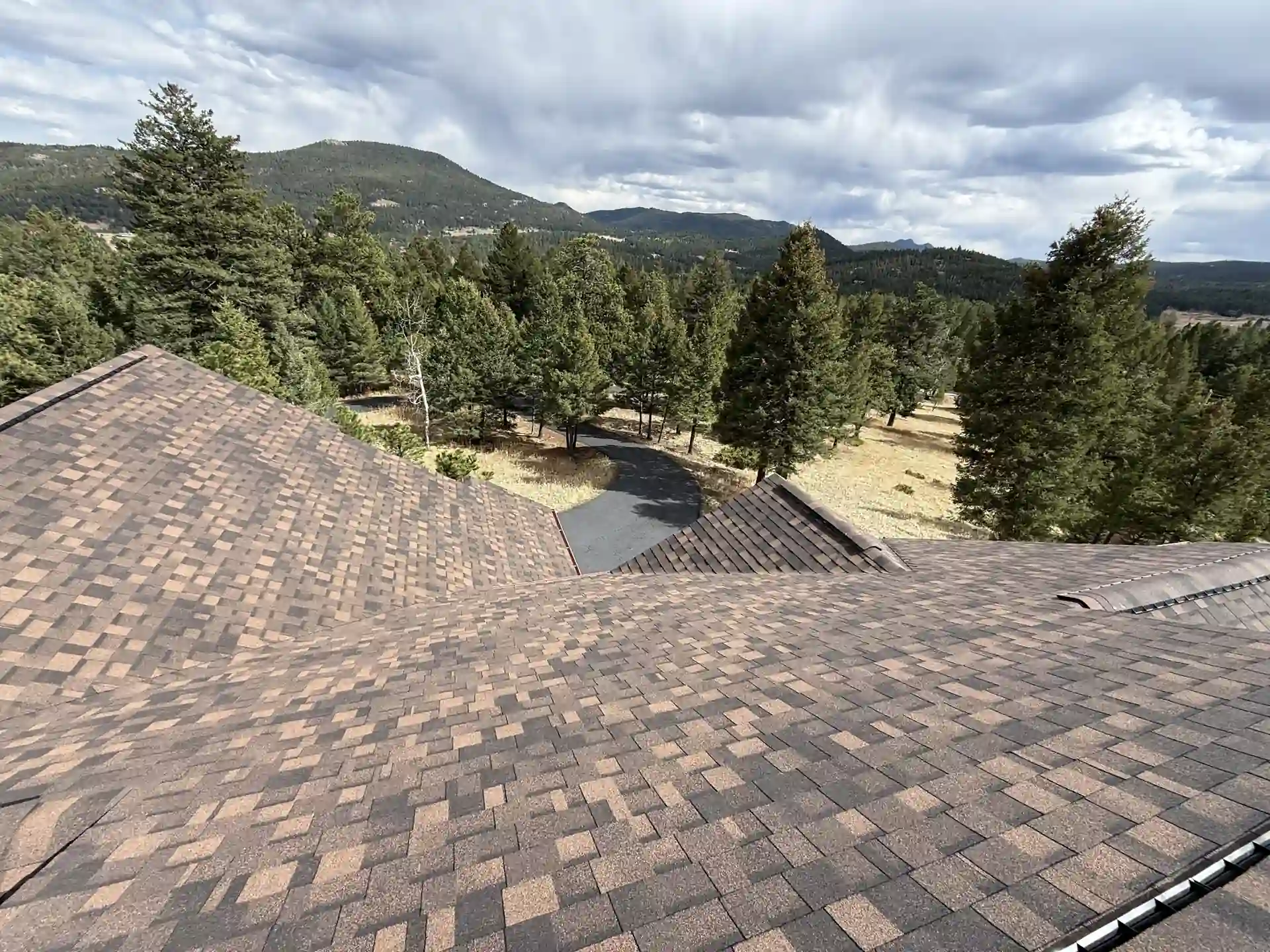 Shingle roofing installation